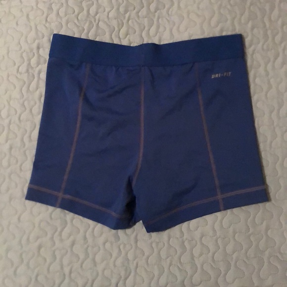 Nike Women’s Pro 3” Spandex Training Shorts - Picture 4 of 5